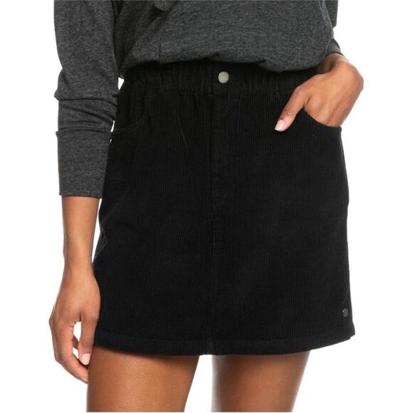 Roxy Black Corduroy Ribbed Mini Skirt Size Extra Large - Picture 1 of 5
